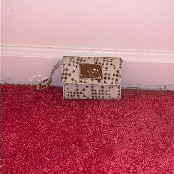 Michael Kors Handbags - A little wallet